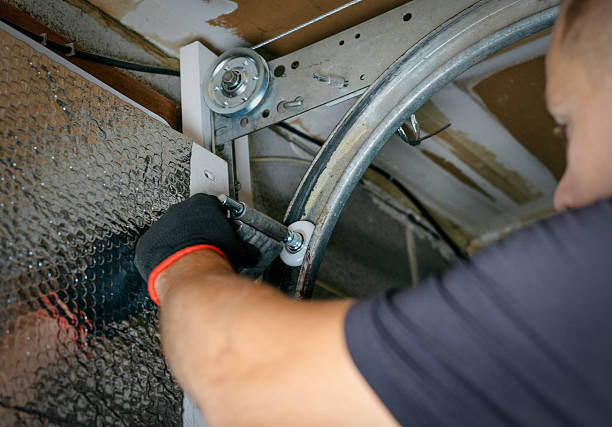 Affordable Garage Door Roller Replacement solutions in Clifton Knolls-Mill Creek, NY